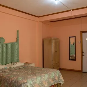 Guest house Hewanorra Gardens